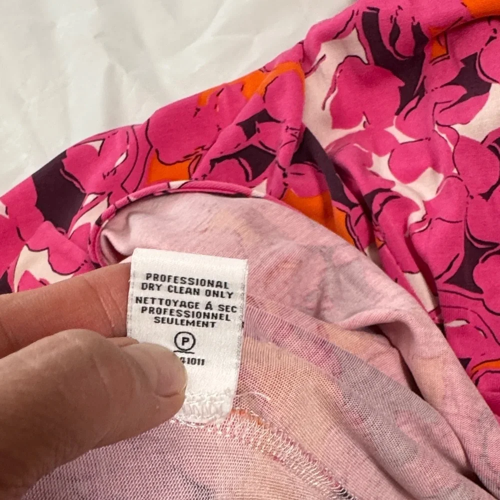 Diane Von Furstenberg CollaredShort Sleeved Floral Wrap Dress in Pink and Purple - Picture 13 of 13